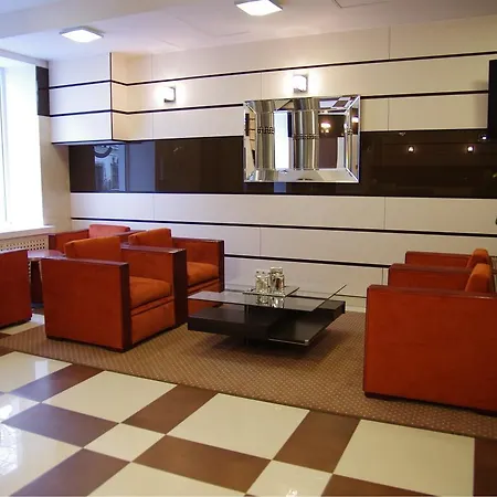 Hotel Chmielna 2*