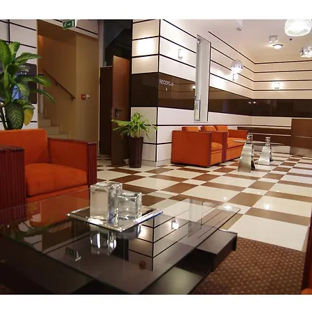Hotel Chmielna Warsaw 2*