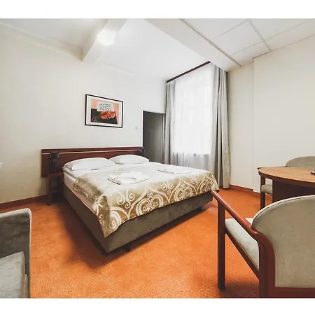 Otel Chmielna