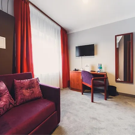 Chmielna Otel