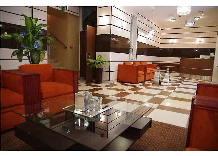 Hotel Chmielna Warsaw 2*