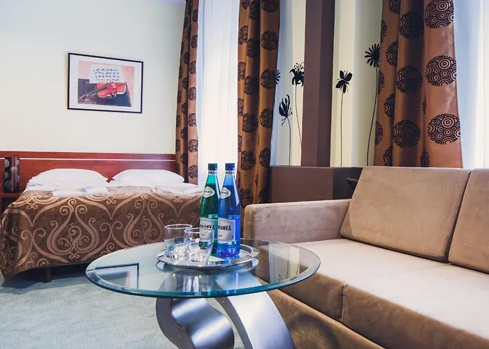 Hotel Hotel Chmielna Warsaw 2*