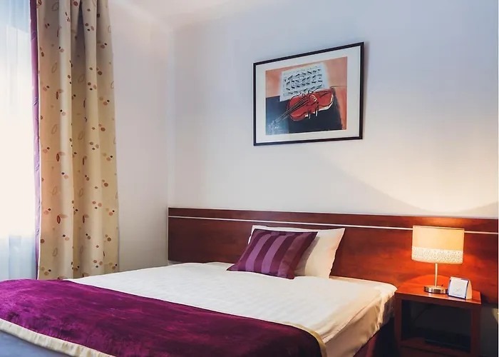 Hotel Chmielna Warsaw Hotel 2*